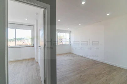 Apartamento T3 para Venda em Odivelas