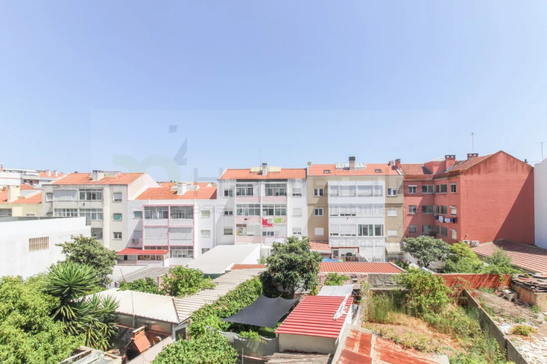 Apartamento T3 para Venda em Odivelas Foto 5
