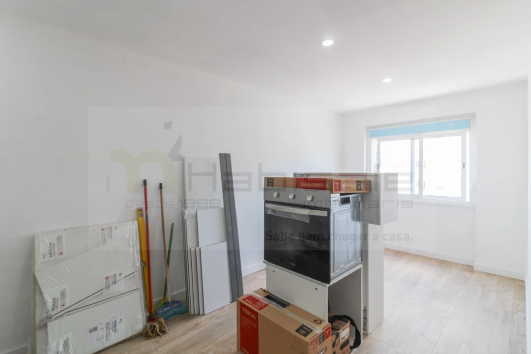 Apartamento T3 para Venda em Odivelas Foto 4