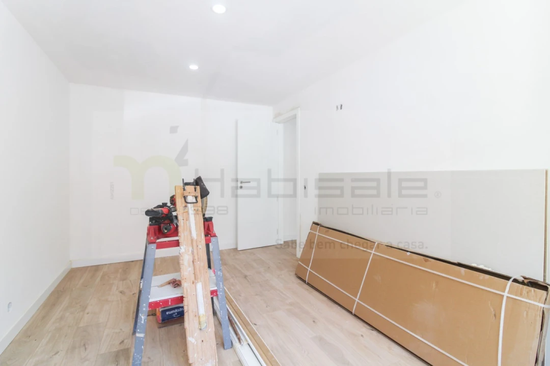 Apartamento T3 para Venda em Odivelas Foto 16