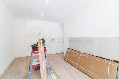 Apartamento T3 para Venda em Odivelas