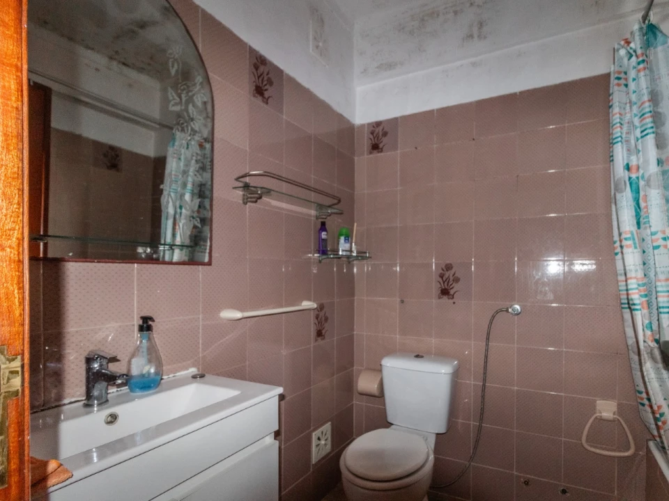 Apartamento T1 para Venda em Buarcos Foto 9