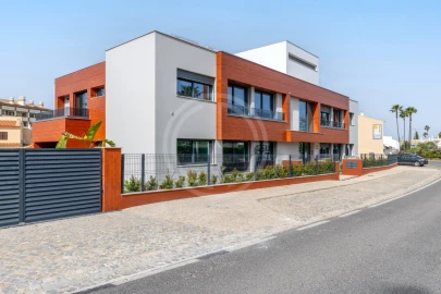 Apartamento T3 para Venda em Quarteira