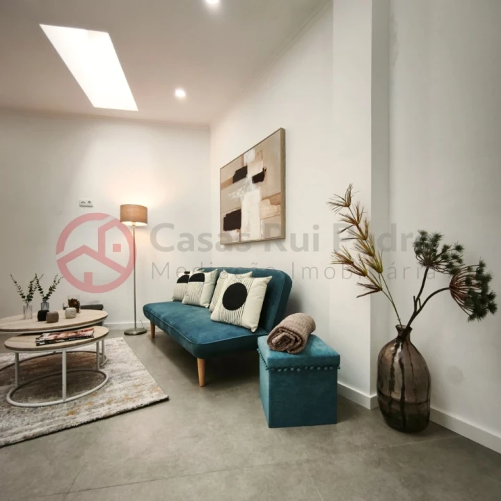 Apartamento T3 para Venda em Benfica Foto 3