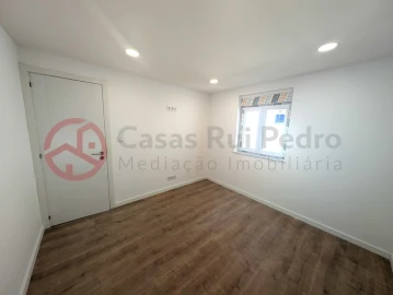 Moradia T1 para Venda em Seixal, Arrentela e Aldeia de Paio Pires