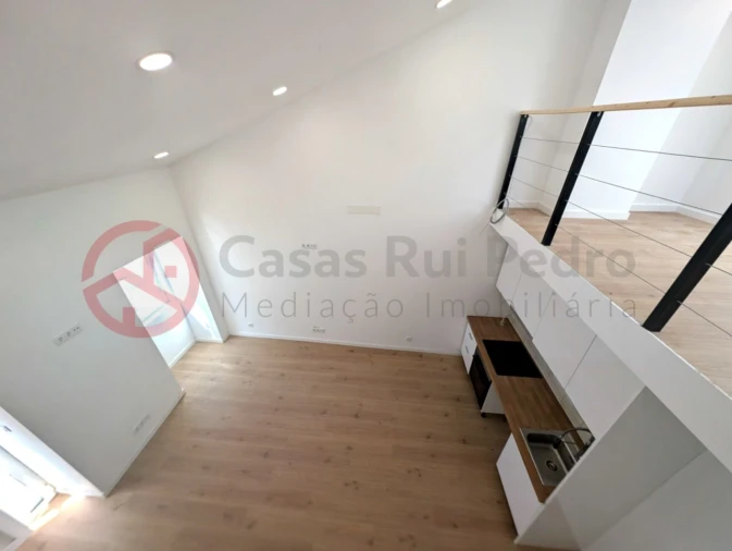 Moradia T1 para Venda em Seixal, Arrentela e Aldeia de Paio Pires Foto 9