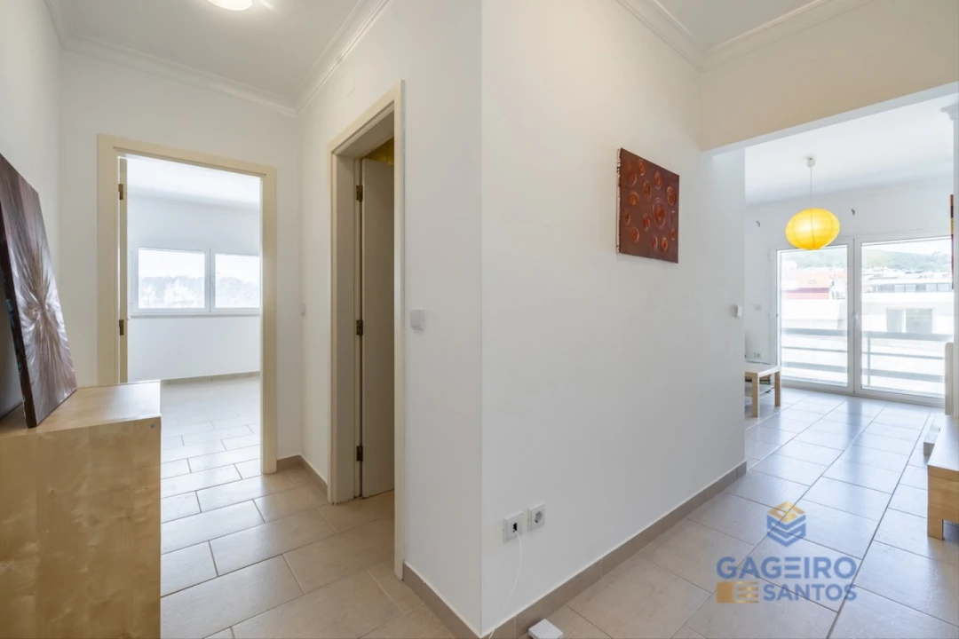 Apartamento T1 para Venda em Tornada e Salir do Porto Foto 11