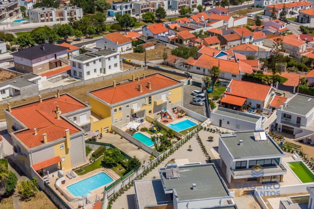 Apartamento T1 para Venda em Tornada e Salir do Porto Foto 28