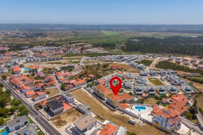Apartamento T1 para Venda em Tornada e Salir do Porto