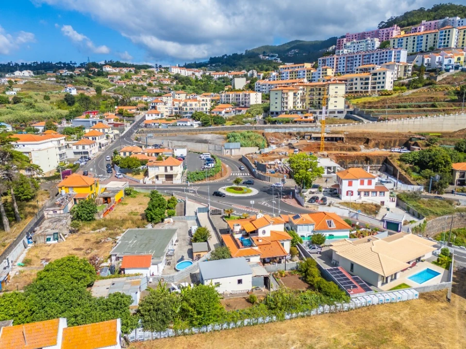 Apartamento T3 para Venda em Caniço Foto 29