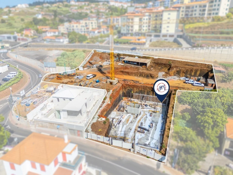 Apartamento T3 para Venda em Caniço Foto 35