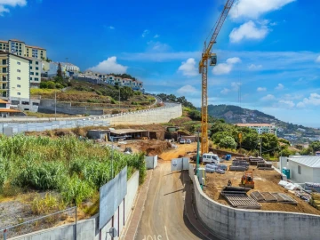 Apartamento T3 para Venda em Caniço