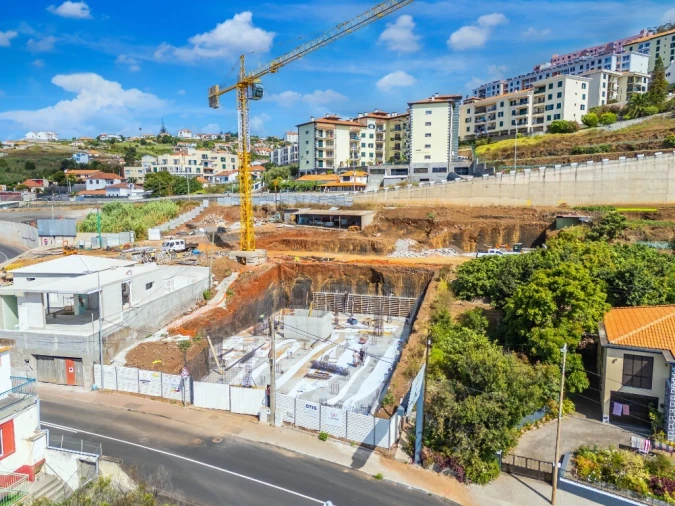 Apartamento T3 para Venda em Caniço Foto 37