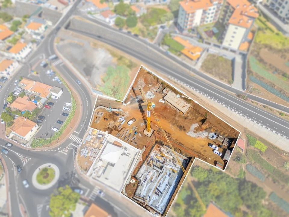 Apartamento T3 para Venda em Caniço Foto 16