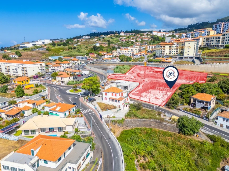 Apartamento T3 para Venda em Caniço Foto 30