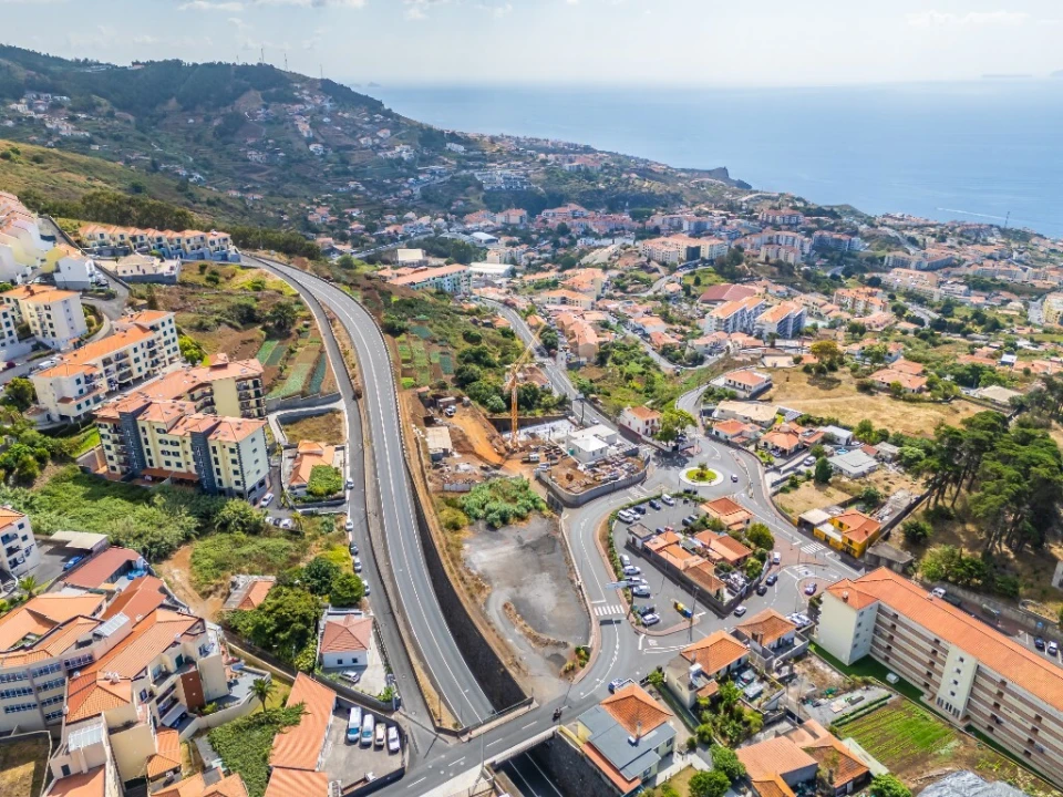 Apartamento T3 para Venda em Caniço Foto 20