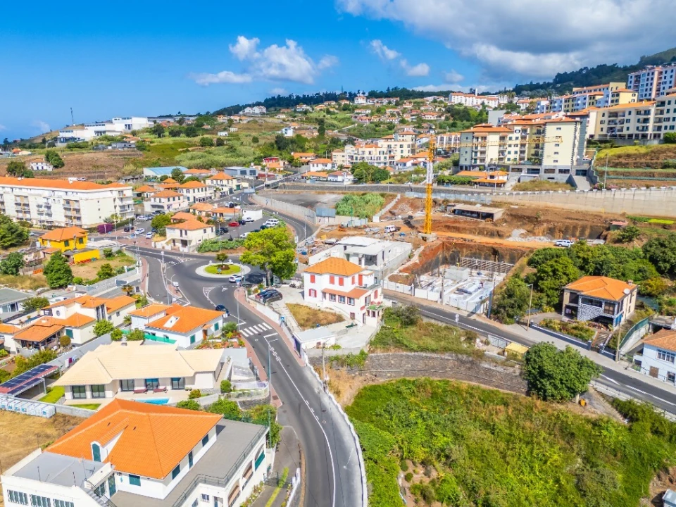 Apartamento T3 para Venda em Caniço Foto 31