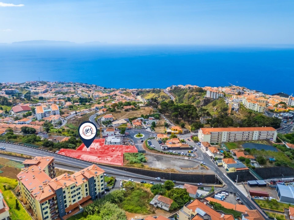 Apartamento T3 para Venda em Caniço Foto 46