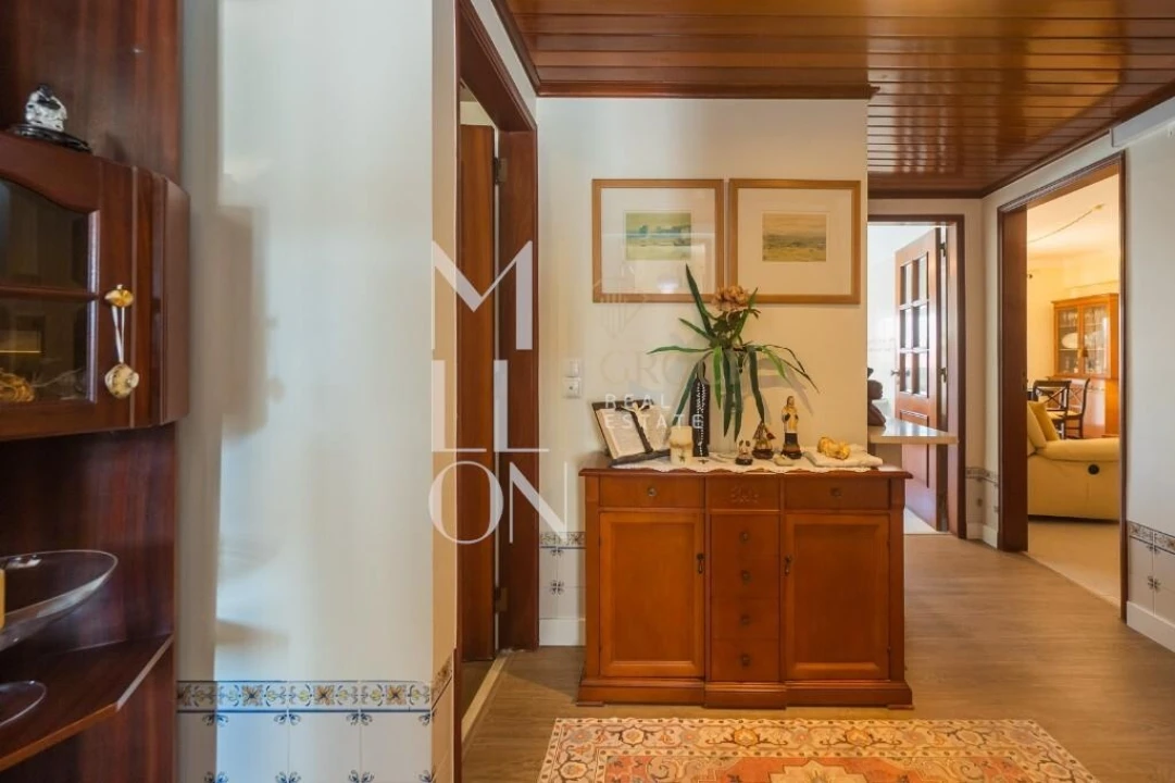 Apartamento T2 para Venda em Agualva e Mira-Sintra Foto 12