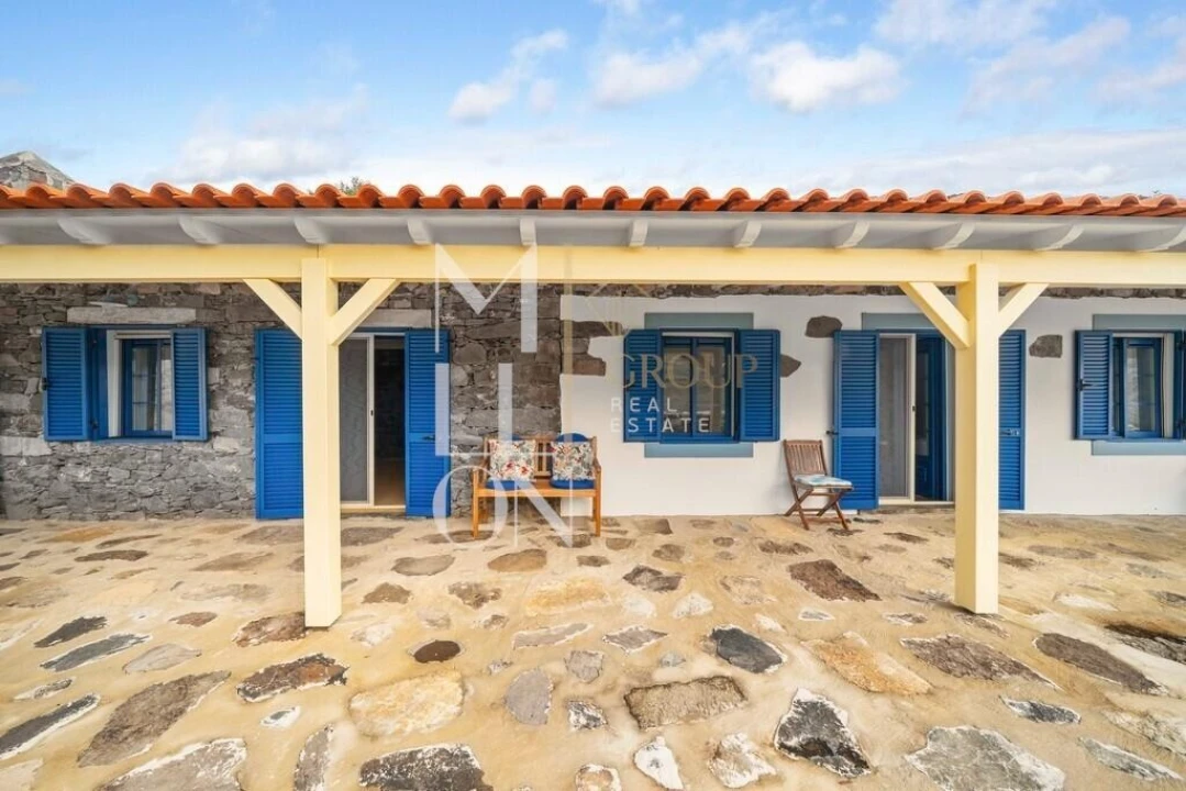 Moradia T1 para Venda em Porto Santo Foto 28