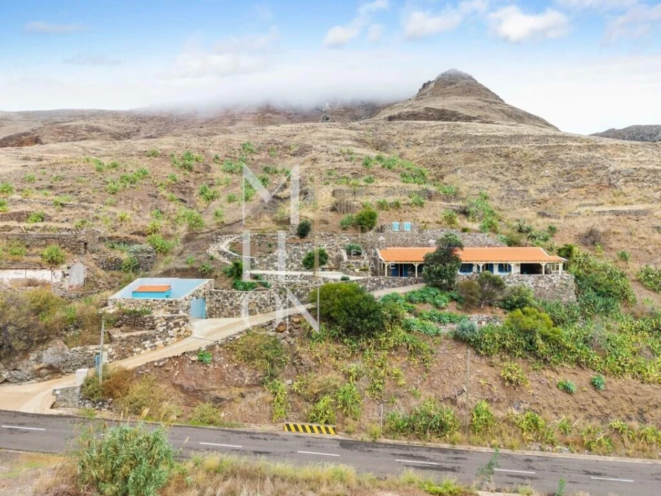 Moradia T1 para Venda em Porto Santo Foto 44