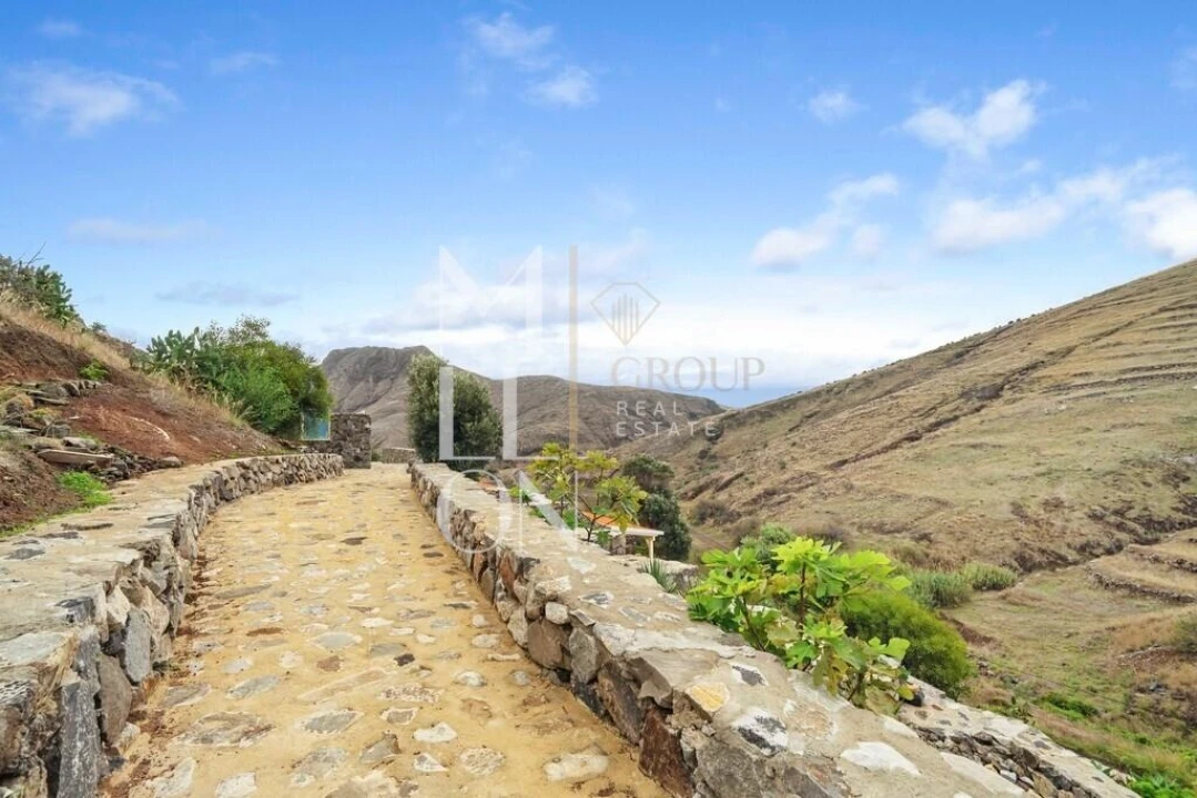 Moradia T1 para Venda em Porto Santo Foto 45