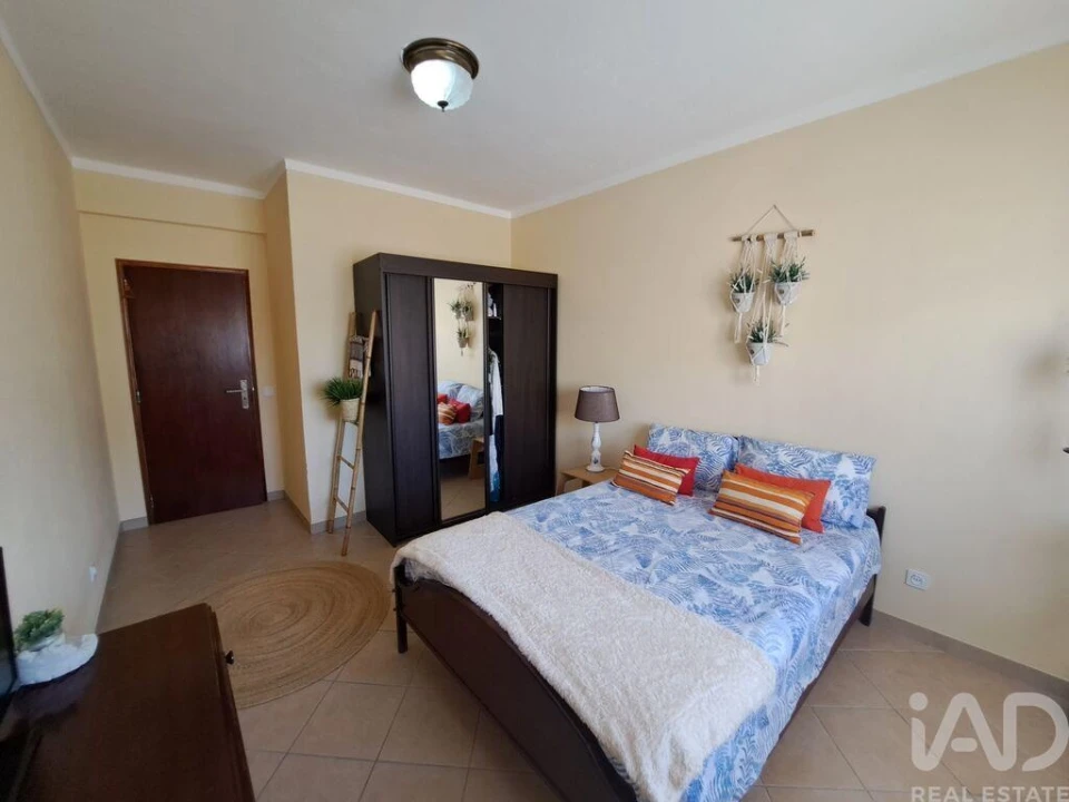 Apartamento T4 para Venda em São Brás de Alportel Foto 17