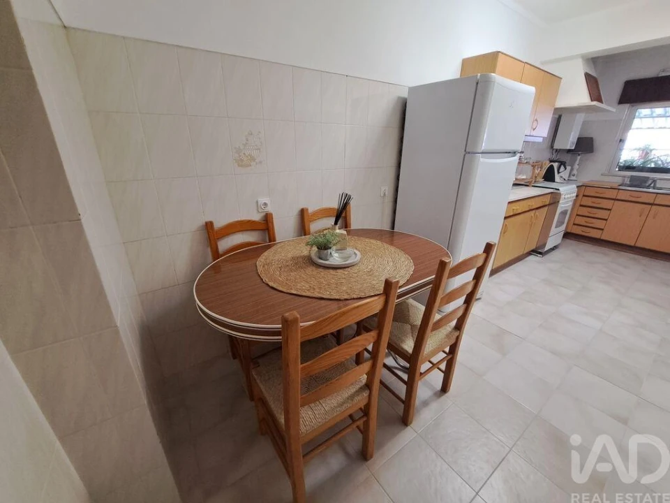 Apartamento T4 para Venda em São Brás de Alportel Foto 8