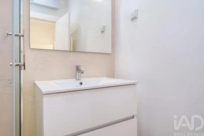 Apartamento T3 para Venda em Faro (Sé e São Pedro)