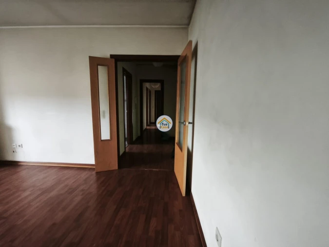 Apartamento T2 para Venda em Gandra Foto 9
