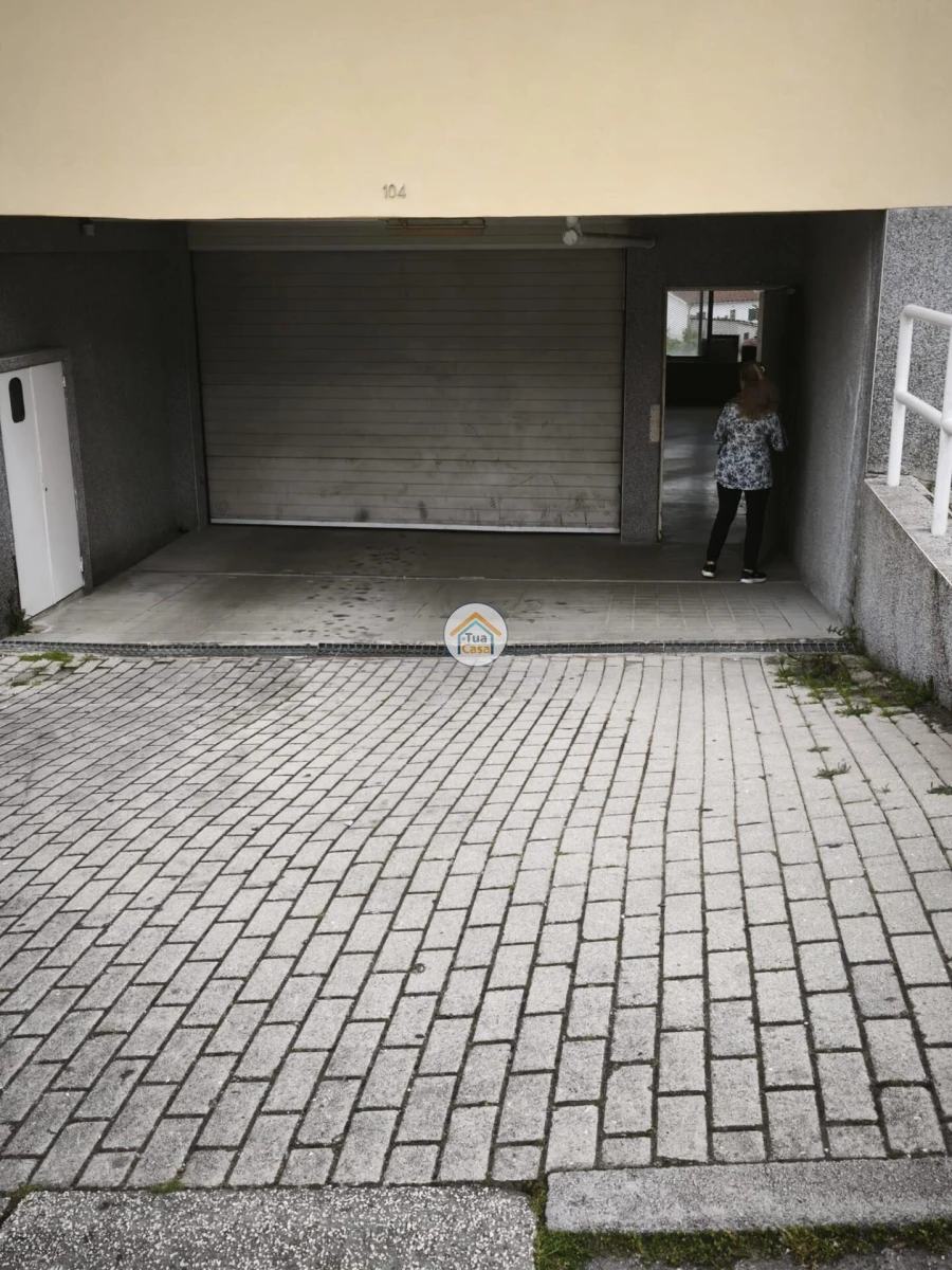 Apartamento T2 para Venda em Gandra Foto 6