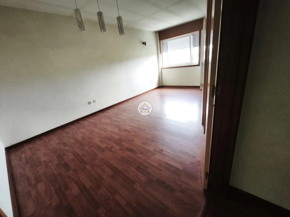 Apartamento T2 para Venda em Gandra Foto 13