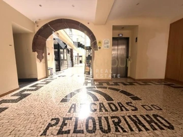 Loja para Venda em Funchal (Se)