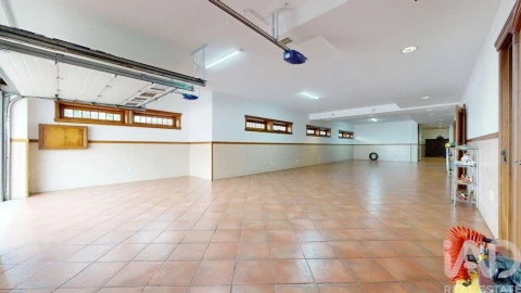 Moradia T5 para Venda em Foz do Sousa e Covelo