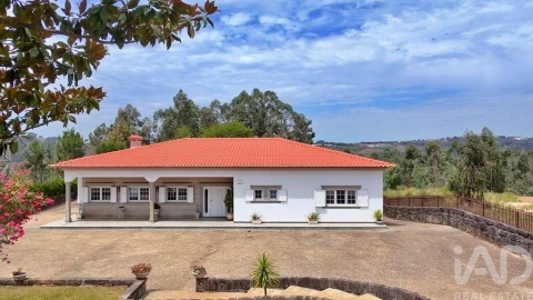 Moradia T5 para Venda em Foz do Sousa e Covelo
