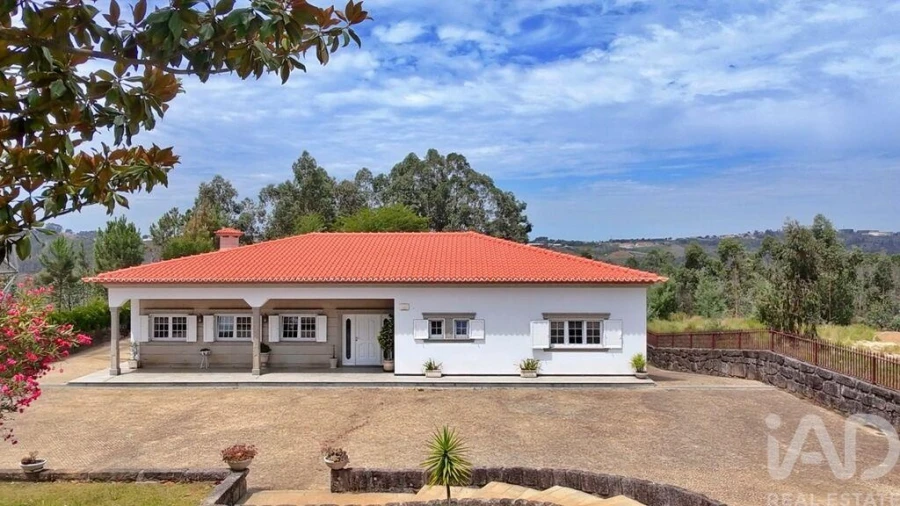Moradia T5 para Venda em Foz do Sousa e Covelo Foto 34