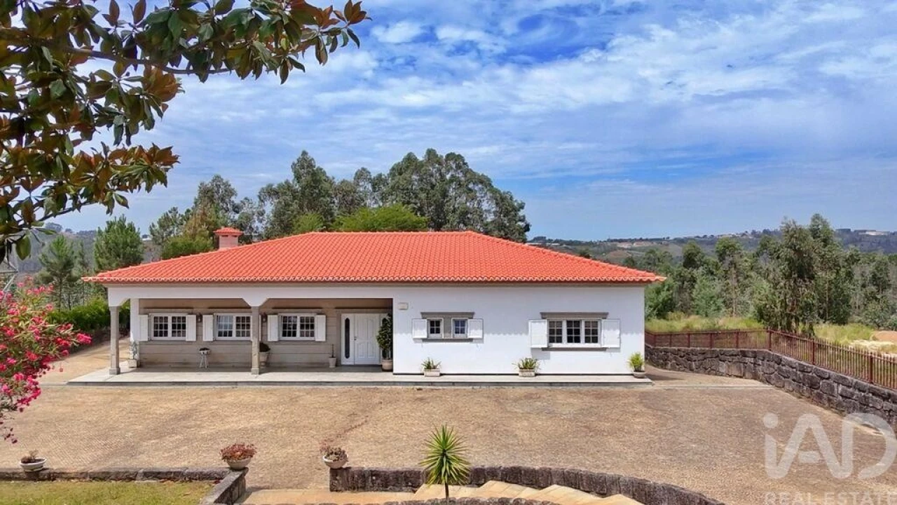 Moradia T5 para Venda em Foz do Sousa e Covelo Foto 34