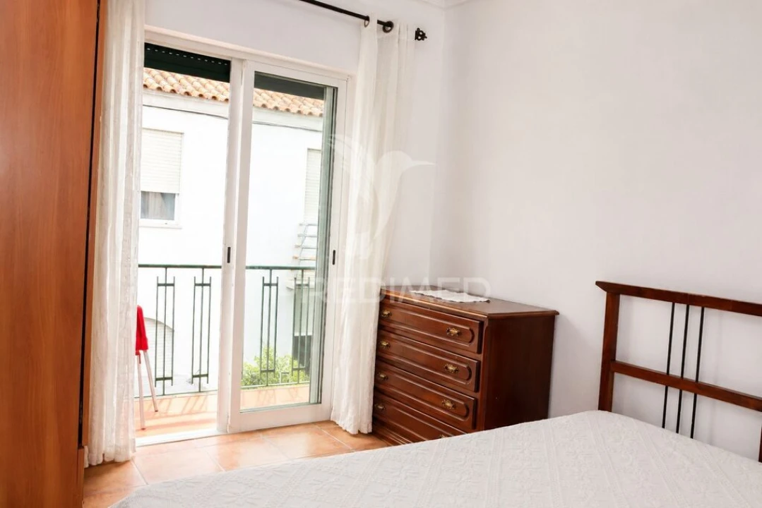 Apartamento T2 para Venda em Reguengos de Monsaraz Foto 9
