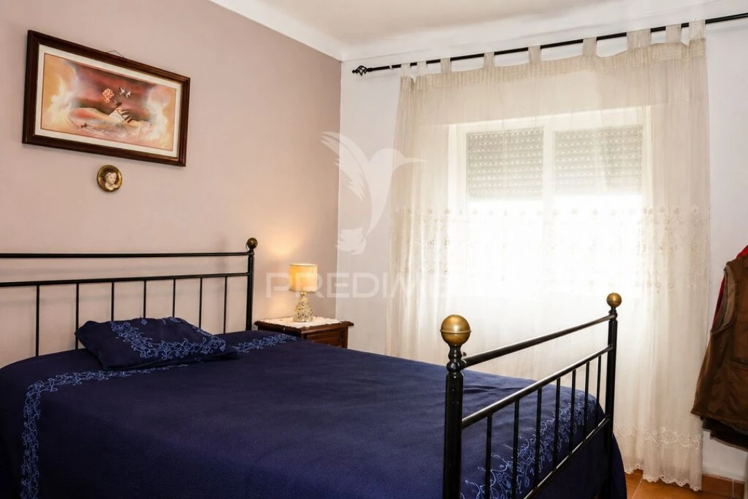 Apartamento T2 para Venda em Reguengos de Monsaraz Foto 7