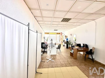 Loja para Venda em Mangualde, Mesquitela e Cunha Alta