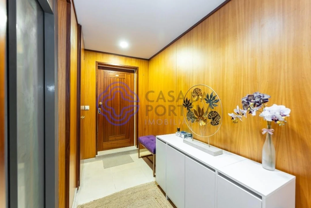 Apartamento T4 para Venda em Pedroso e Seixezelo Foto 31