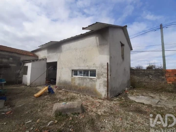 Moradia T2 para Venda em Oliveirinha