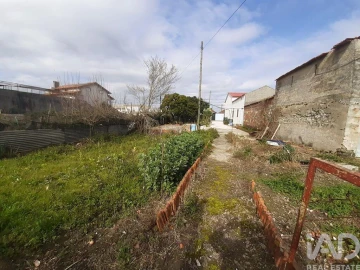 Moradia T2 para Venda em Oliveirinha