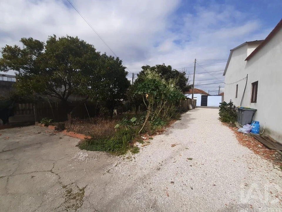 Moradia T2 para Venda em Oliveirinha Foto 14