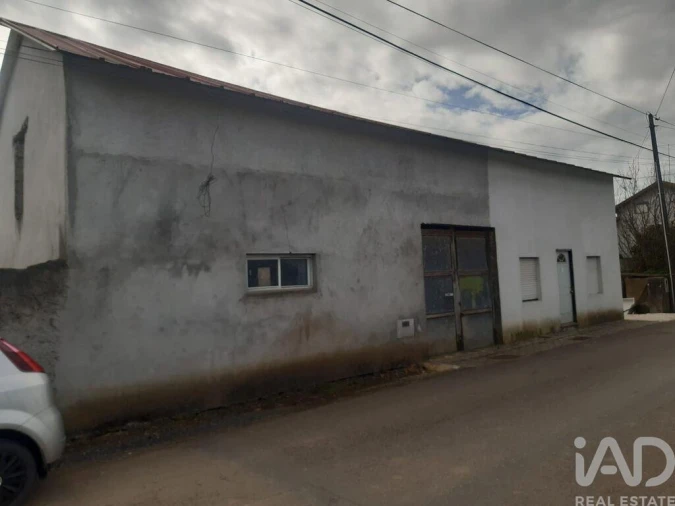 Moradia T2 para Venda em Oliveirinha Foto 13