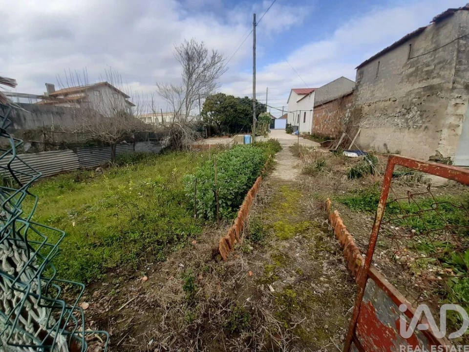 Moradia T2 para Venda em Oliveirinha Foto 7