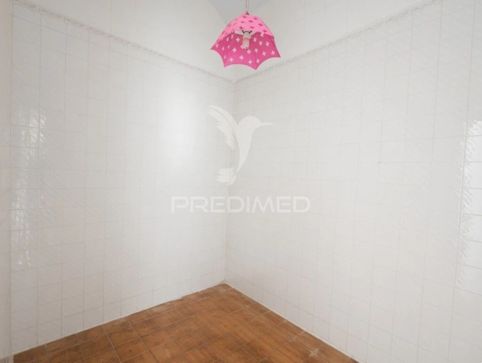 Moradia T2 para Venda em Olhão Foto 3