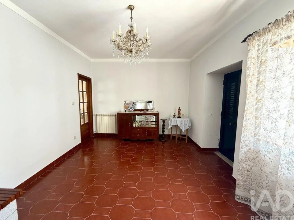 Moradia T2 para Venda em Mujães Foto 12