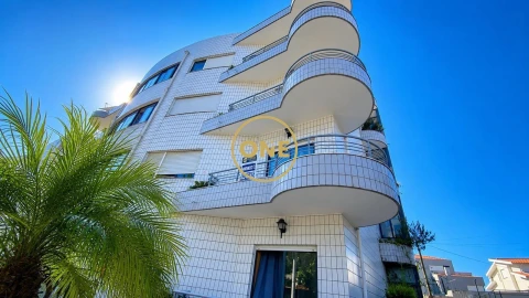 Apartamento T3 para Venda em Póvoa de Varzim, Beiriz e Argivai