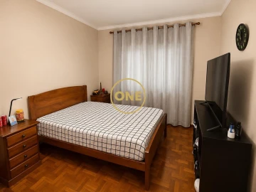 Apartamento T3 para Venda em Póvoa de Varzim, Beiriz e Argivai